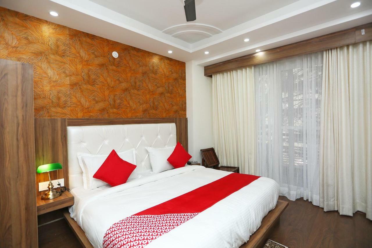 Hôtel Oyo 35917 Vatika Heights à McLeod Ganj Extérieur photo