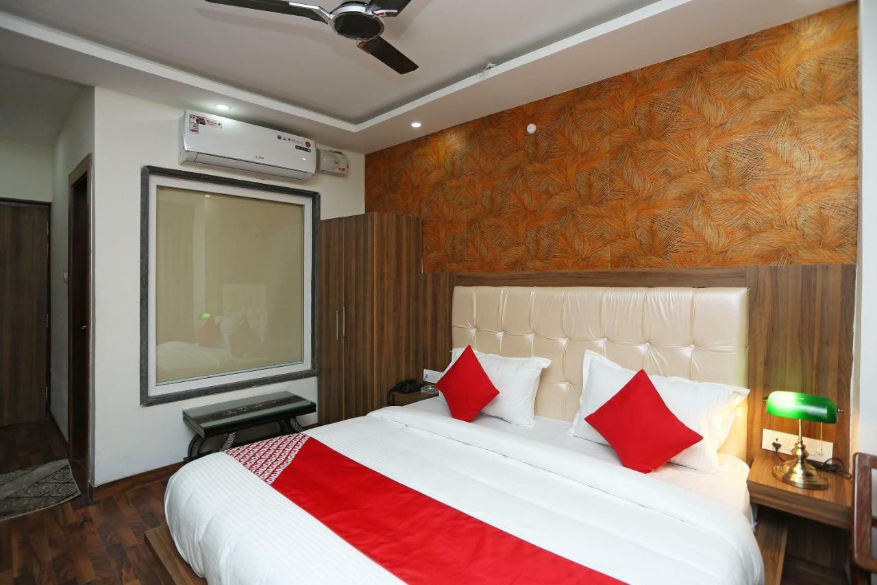 Hôtel Oyo 35917 Vatika Heights à McLeod Ganj Extérieur photo