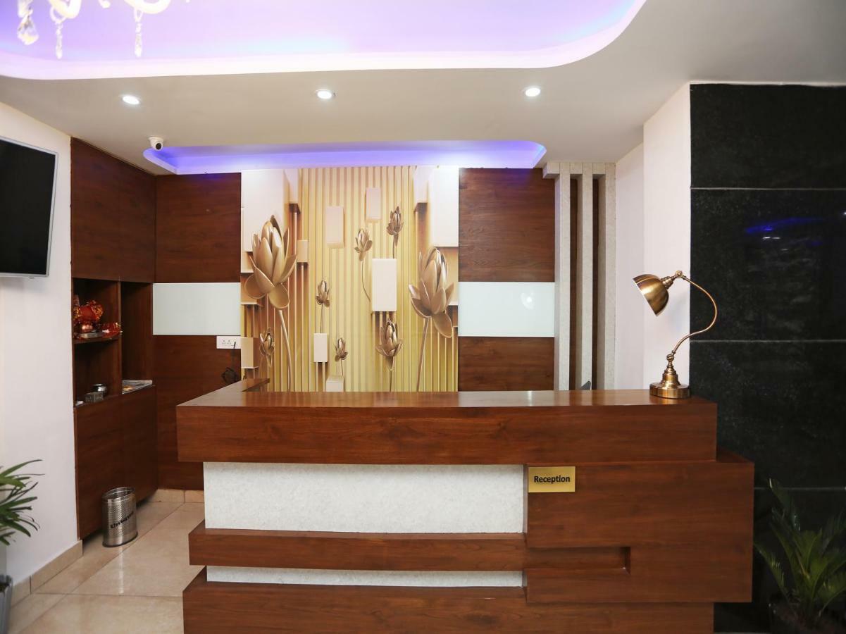 Hôtel Oyo 35917 Vatika Heights à McLeod Ganj Extérieur photo